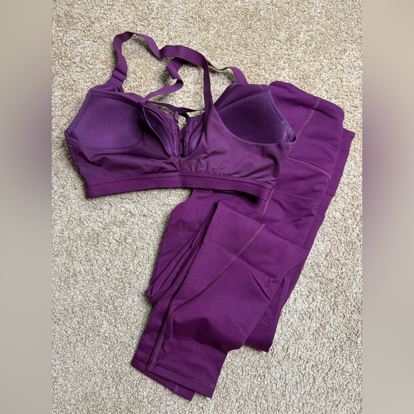 Victoria’s Secret workout set - Picture 2 of 2